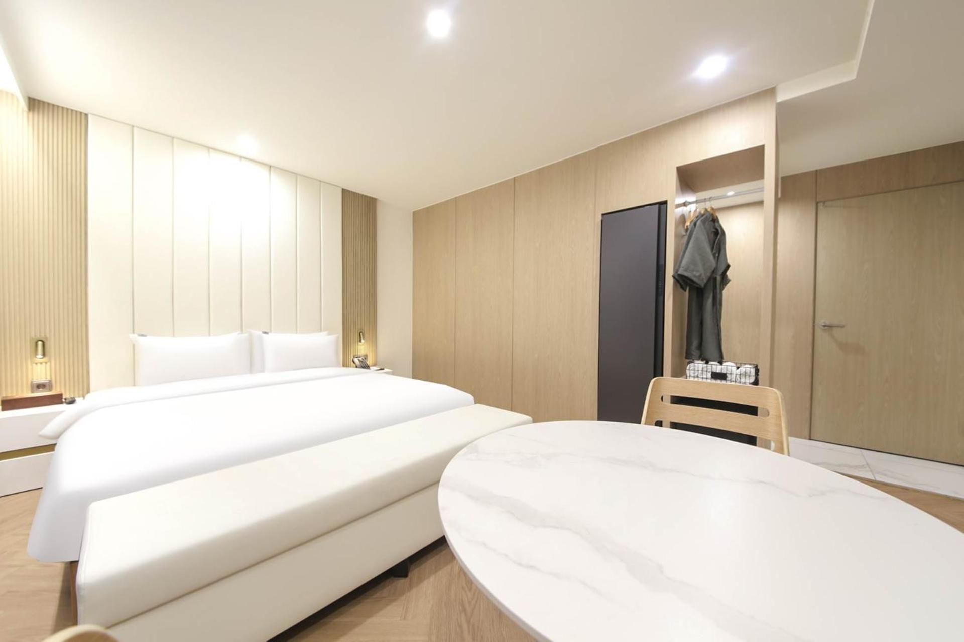 Busan H-Avenue Hotel Seomyeon Station Kültér fotó
